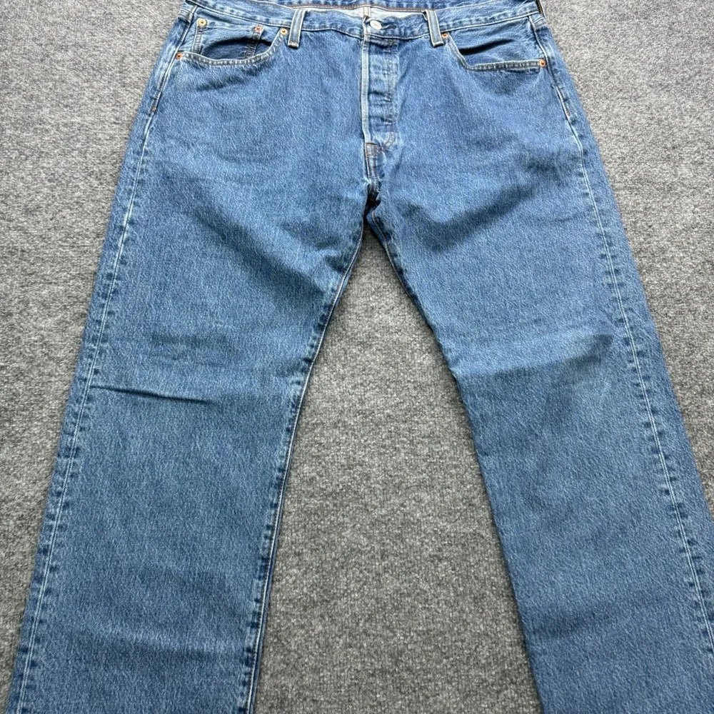 Levi's 501 Original Fit Jeans Mens 38x30 Blue Straight Leg Denim‎ Workwear